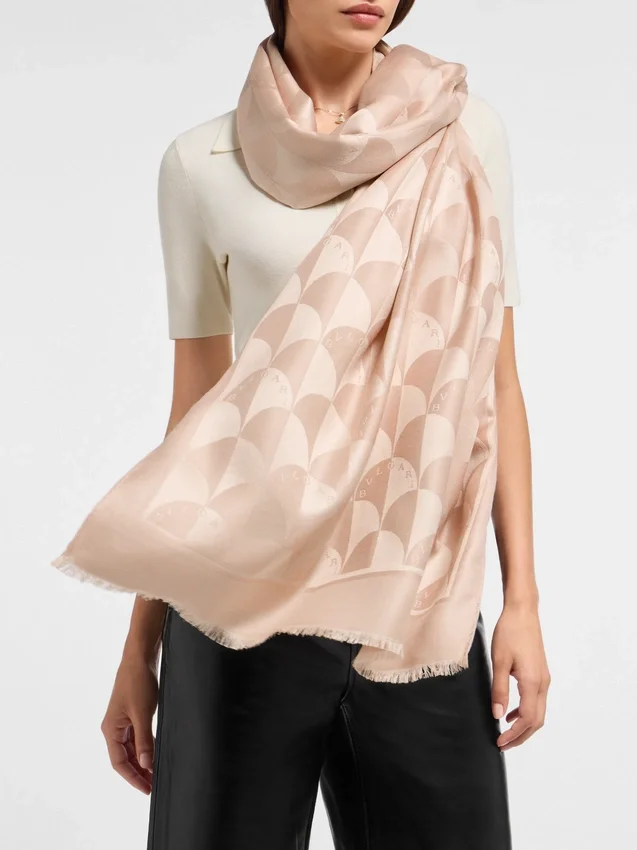 Calla Maxi Stole Calla Maxi Stole