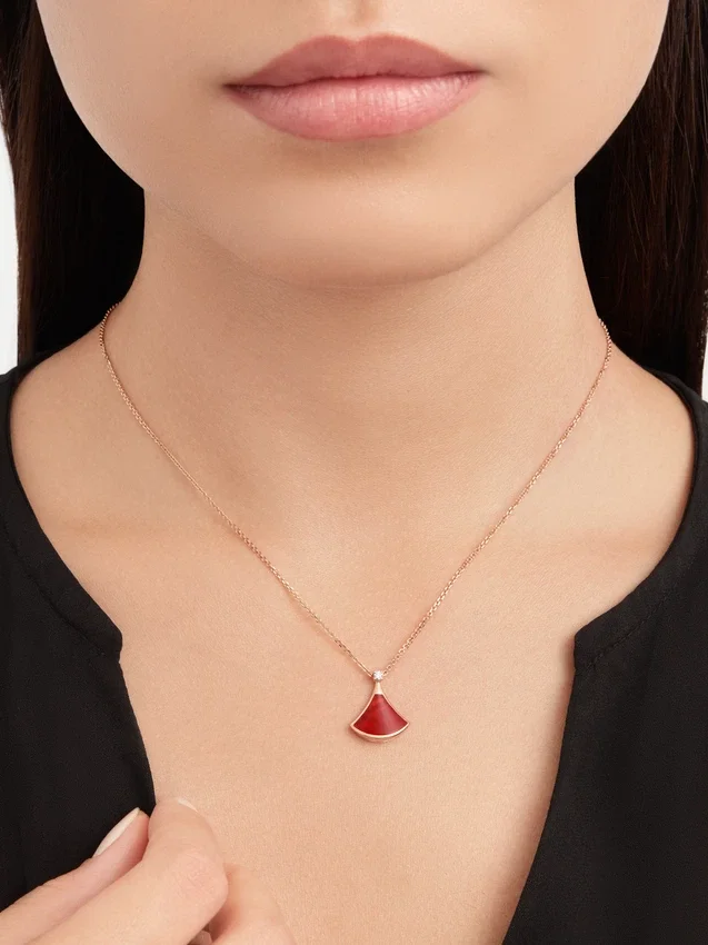 Divas’ Dream Necklace Divas’ Dream Necklace