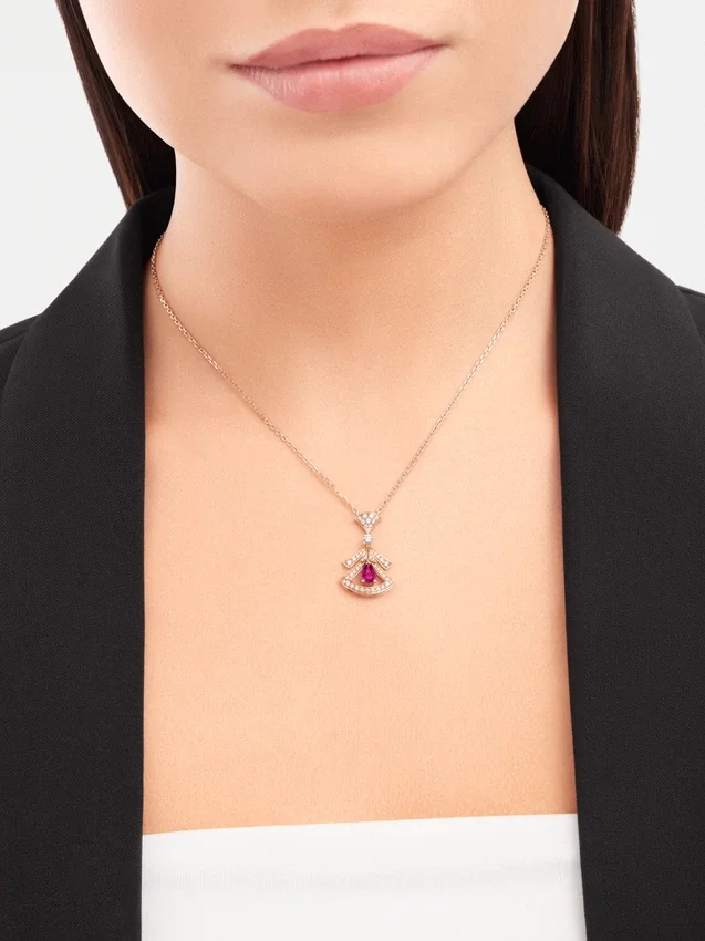 Divas’ Dream Necklace Divas’ Dream Necklace