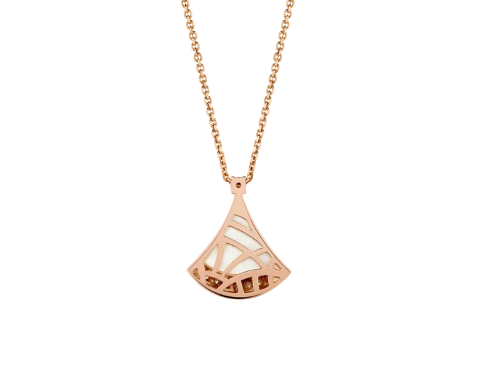 Divas’ Dream Necklace Divas’ Dream Necklace