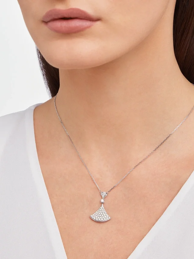 Divas’ Dream Necklace Divas’ Dream Necklace