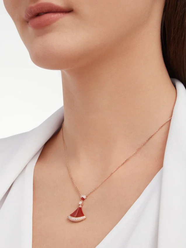 Divas’ Dream Necklace Divas’ Dream Necklace