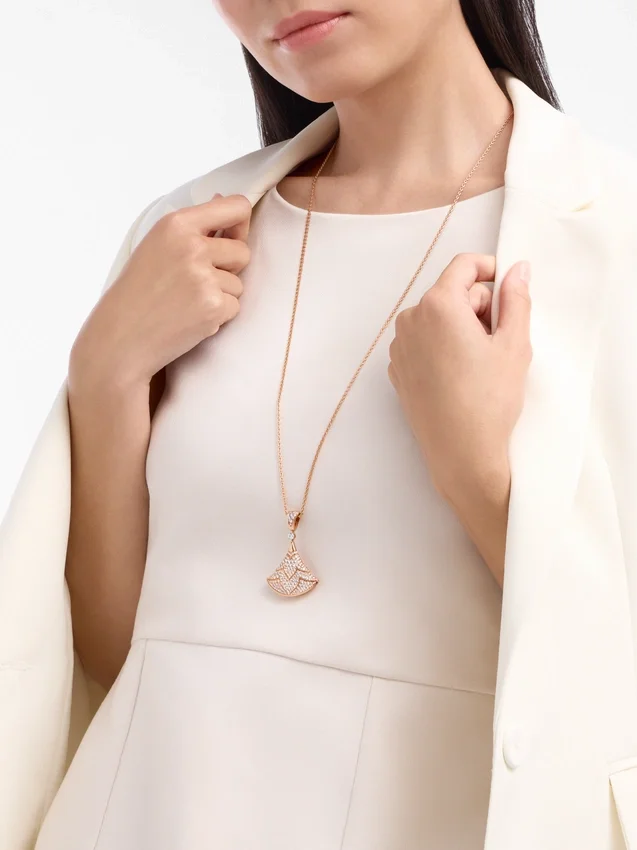 Divas’ Dream Necklace Divas’ Dream Necklace