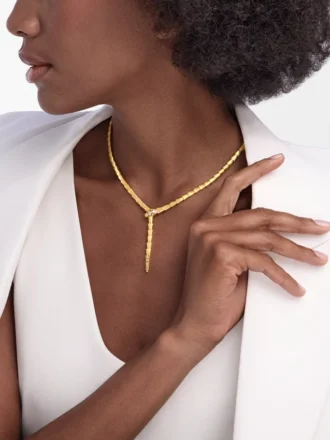 serpenti viper necklace 1 16 330x440 - Serpenti Viper Necklace
