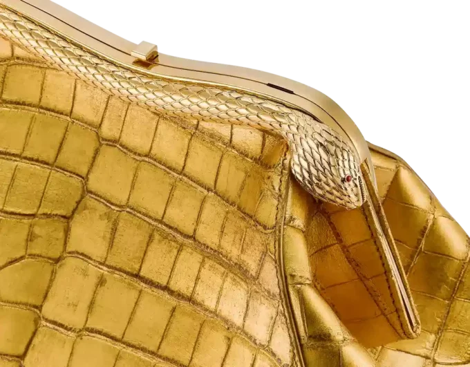 Serpentine Pouch