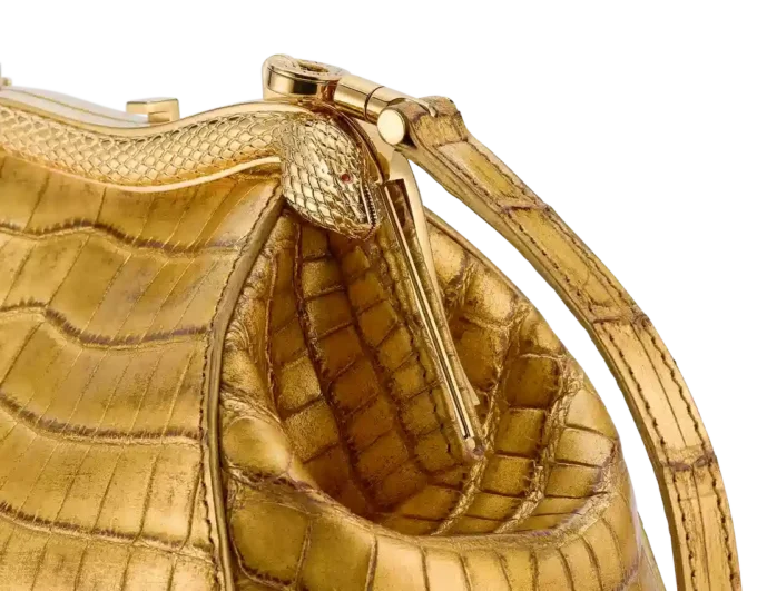 Serpentine Pouch